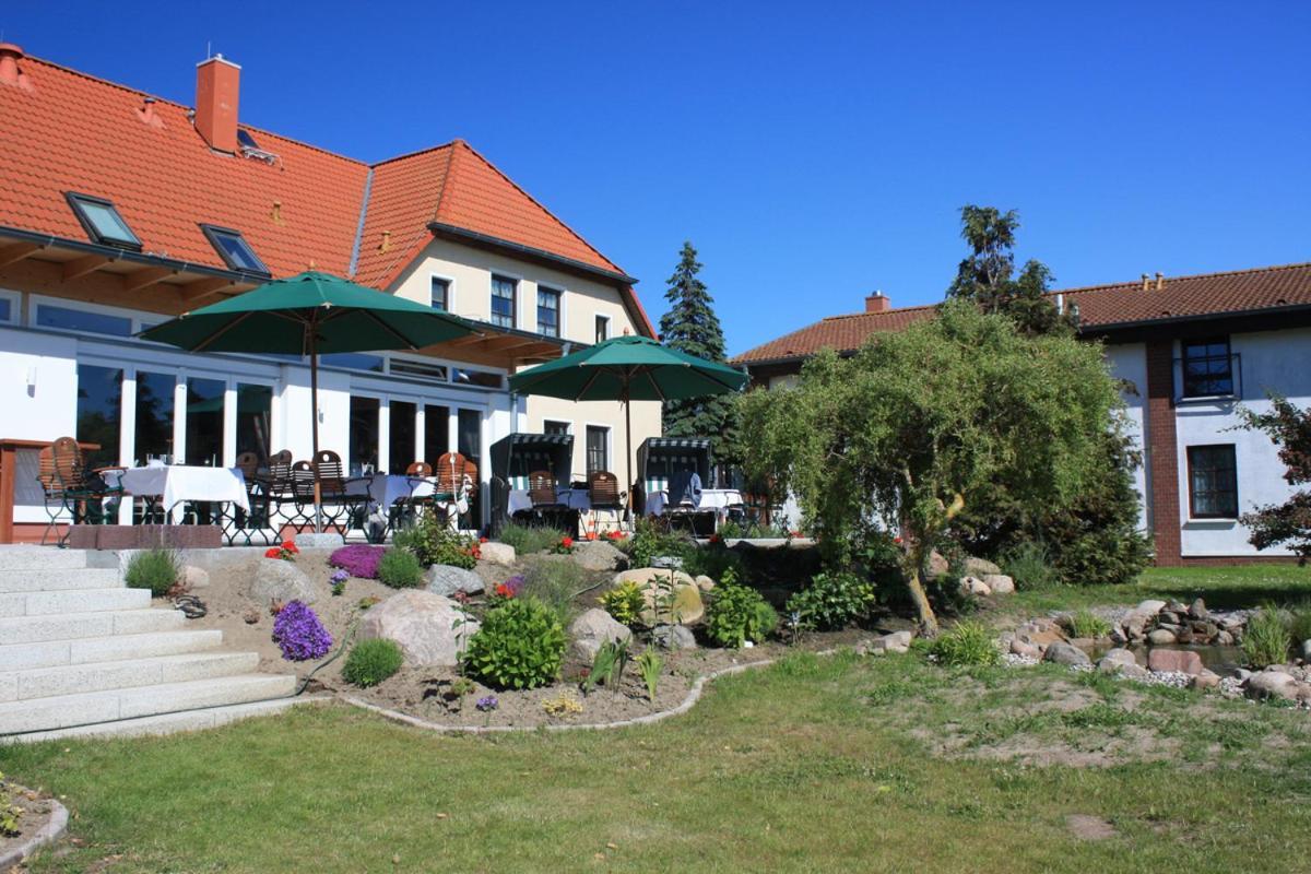 Hotel Ostseeland Rostock Exterior photo
