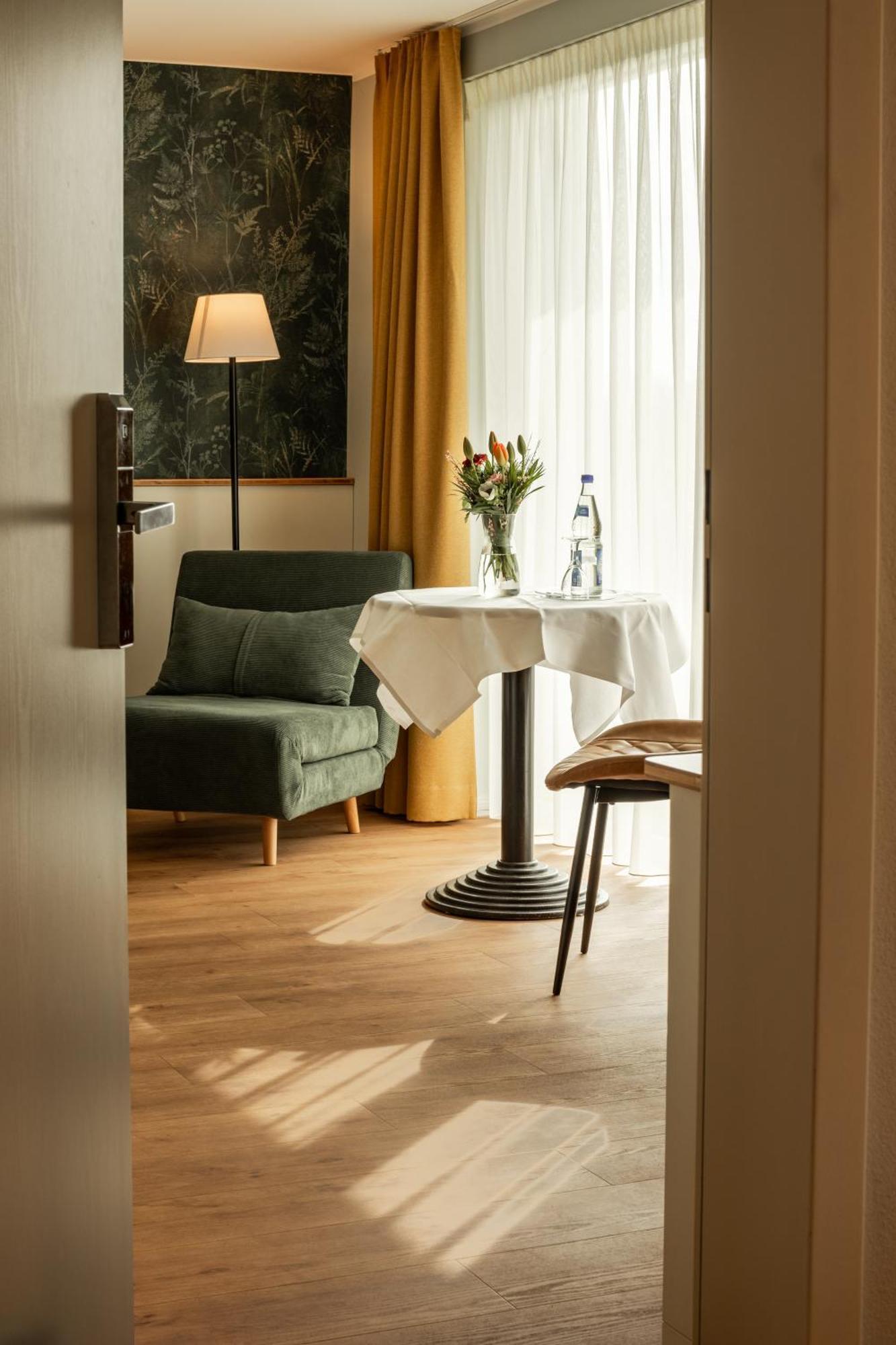 Hotel Ostseeland Rostock Exterior photo
